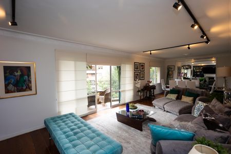 Apartamento para alugar com 172m², 3 quartos e 2 vagasSala