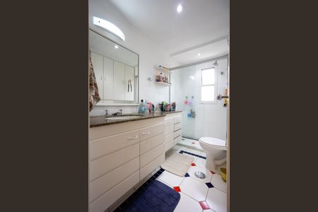 Apartamento para alugar com 172m², 3 quartos e 2 vagasBanheiro Social