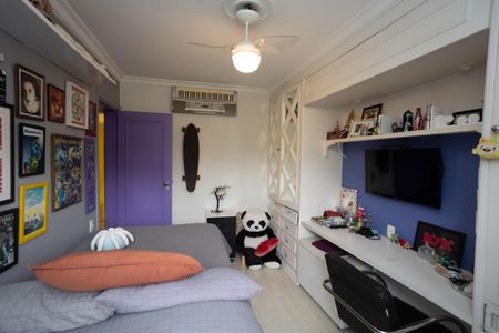 Apartamento para alugar com 172m², 3 quartos e 2 vagasQuarto 2