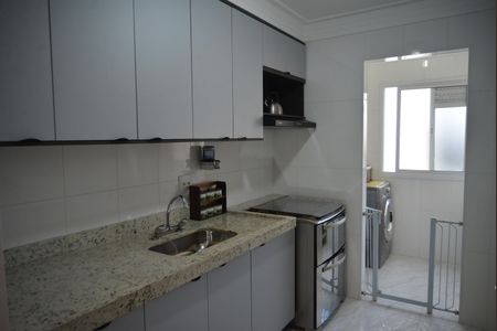 Apartamento à venda com 83m², 3 quartos e 2 vagasCozinha