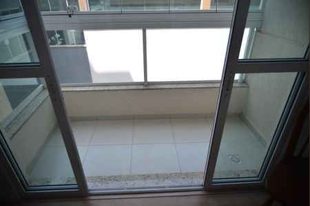 Apartamento à venda com 83m², 3 quartos e 2 vagasVaranda da Sala