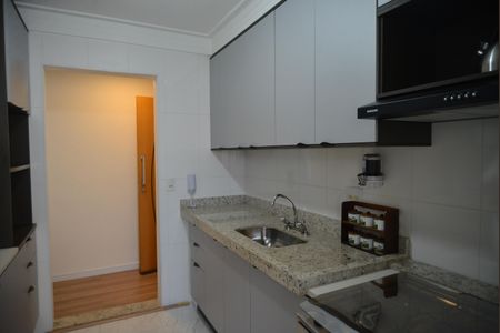 Apartamento à venda com 83m², 3 quartos e 2 vagasCozinha