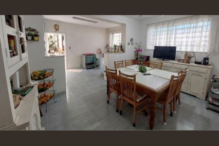 Foto 02 de casa à venda com 3 quartos, 300m² em Jardim Bonfiglioli, São Paulo