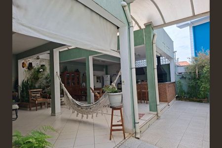 Casa à venda com 300m², 3 quartos e 3 vagas Casa à venda com 300m², 3 quartos e 3 vagasFoto 14