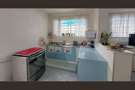 Foto 03 de casa à venda com 3 quartos, 300m² em Jardim Bonfiglioli, São Paulo