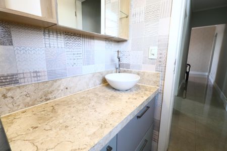 Apartamento à venda com 64m², 2 quartos e 1 vagaBanheiro