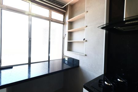 Apartamento à venda com 64m², 2 quartos e 1 vagaÁrea de Serviço