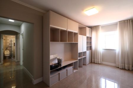 Apartamento à venda com 64m², 2 quartos e 1 vagaSala