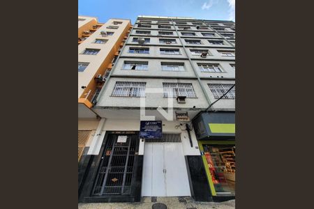 Apartamento à venda com 80m², 2 quartos e sem vagaFachada
