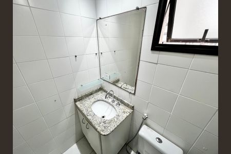 Apartamento à venda com 69m², 3 quartos e 2 vagas Apartamento à venda com 69m², 3 quartos e 2 vagasBanheiro Suíte