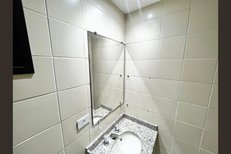 Apartamento à venda com 69m², 3 quartos e 2 vagas Apartamento à venda com 69m², 3 quartos e 2 vagasBanheiro