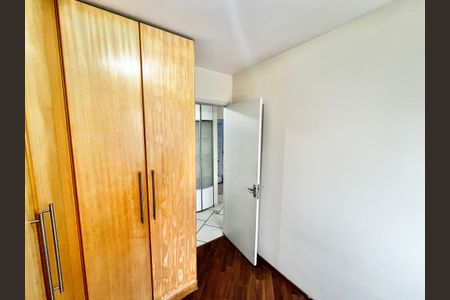 Apartamento à venda com 69m², 3 quartos e 2 vagas Apartamento à venda com 69m², 3 quartos e 2 vagasQuarto 1