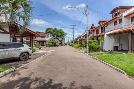 Casa de condomínio à venda com 130m², 3 quartos e 2 vagas Casa de condomínio à venda com 130m², 3 quartos e 2 vagasCondomínio