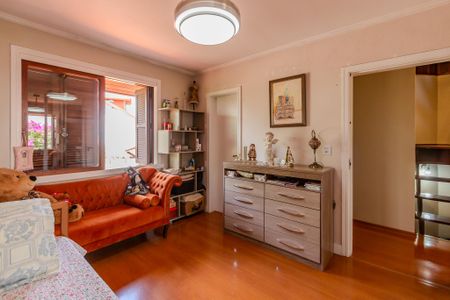 Casa de condomínio à venda com 130m², 3 quartos e 2 vagas Casa de condomínio à venda com 130m², 3 quartos e 2 vagasSuíte