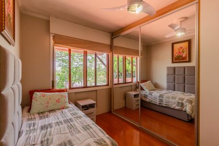 Casa de condomínio à venda com 130m², 3 quartos e 2 vagas Casa de condomínio à venda com 130m², 3 quartos e 2 vagasQuarto 2