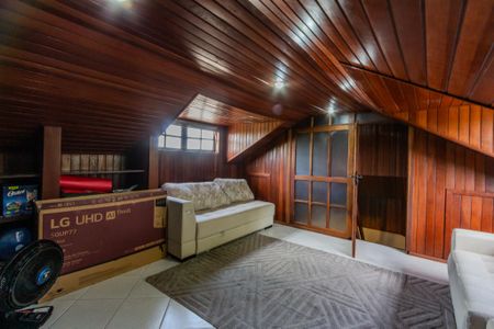 Casa de condomínio à venda com 130m², 3 quartos e 2 vagas Casa de condomínio à venda com 130m², 3 quartos e 2 vagasCobertura