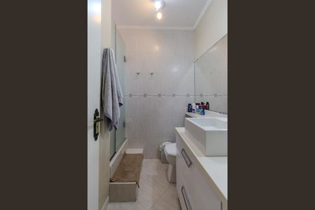 Casa de condomínio à venda com 130m², 3 quartos e 2 vagas Casa de condomínio à venda com 130m², 3 quartos e 2 vagasBanheiro Social