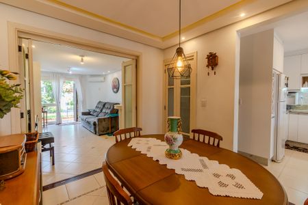 Sala de Jantar de casa de condomínio à venda com 3 quartos, 130m² em Cavalhada, Porto Alegre