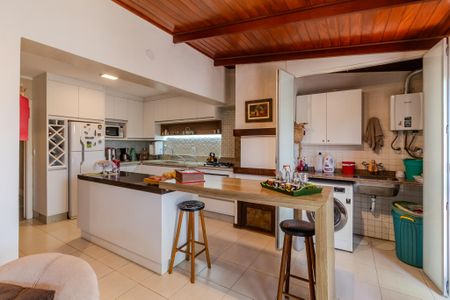 Casa de condomínio à venda com 130m², 3 quartos e 2 vagas Casa de condomínio à venda com 130m², 3 quartos e 2 vagasCozinha e Área de Serviço