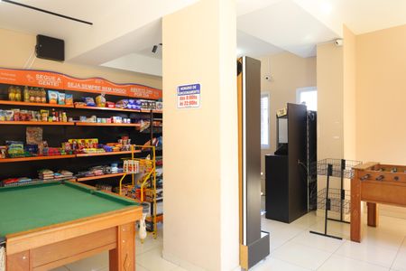 Apartamento para alugar com 64m², 2 quartos e 1 vagaÁrea comum 