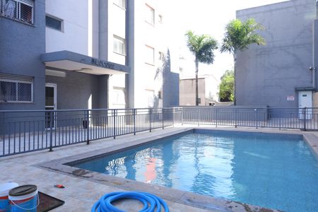 Apartamento para alugar com 64m², 2 quartos e 1 vagaÁrea comum - Piscina