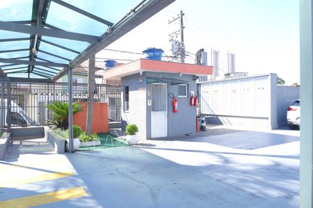 Apartamento para alugar com 64m², 2 quartos e 1 vagaÁrea comum - Portaria