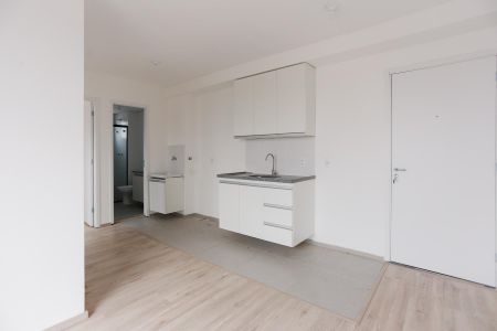 Apartamento para alugar com 39m², 2 quartos e sem vaga