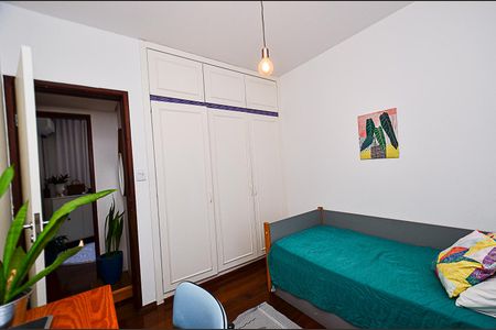 Apartamento à venda com 120m², 3 quartos e 1 vagaQuarto 2