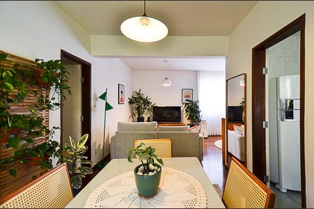 Apartamento à venda com 120m², 3 quartos e 1 vagaSala de Jantar