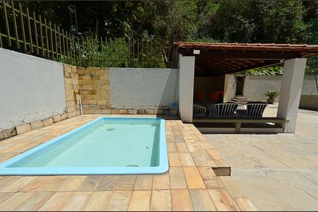 Apartamento à venda com 120m², 3 quartos e 1 vagaÁrea comum - Piscina