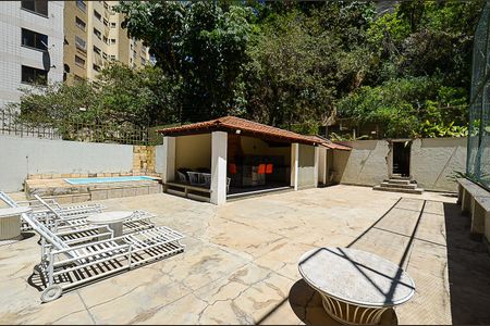 Apartamento à venda com 120m², 3 quartos e 1 vagaÁrea comum - Piscina
