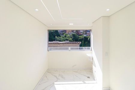 Sala - Cozinha de apartamento à venda com 2 quartos, 37m² em Jardim São Luís, São Paulo