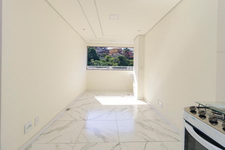 Sala - Cozinha de apartamento à venda com 2 quartos, 37m² em Jardim São Luís, São Paulo