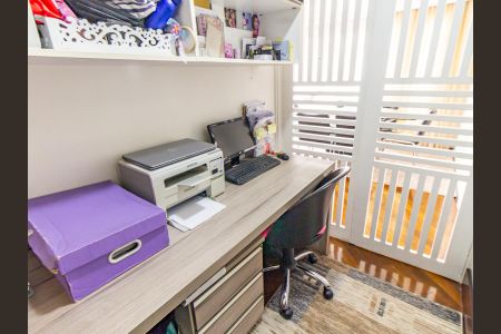 Apartamento para alugar com 161m², 3 quartos e 4 vagasEscritório