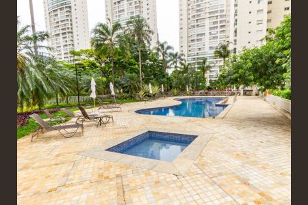 Apartamento para alugar com 161m², 3 quartos e 4 vagasÁrea comum - Piscina 1