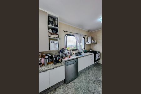 Apartamento à venda com 210m², 4 quartos e 3 vagas Apartamento à venda com 210m², 4 quartos e 3 vagasCozinha