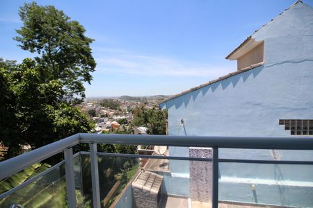 Casa de condomínio à venda com 110m², 3 quartos e 2 vagasQuarto 2 - Varanda