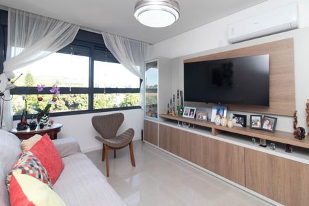 Sala de apartamento à venda com 2 quartos, 67m² em Cristal, Porto Alegre