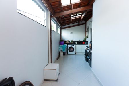 Apartamento à venda com 68m², 2 quartos e 1 vaga Apartamento à venda com 68m², 2 quartos e 1 vagaÁrea de Serviço