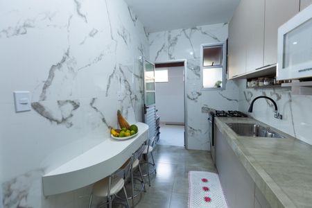 Apartamento à venda com 68m², 2 quartos e 1 vaga Apartamento à venda com 68m², 2 quartos e 1 vagaCozinha