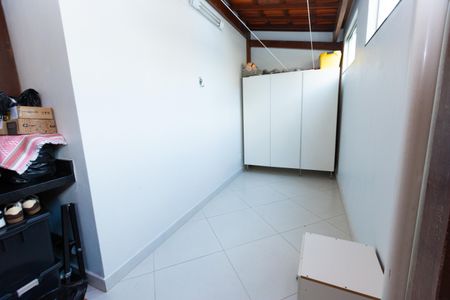 Apartamento à venda com 68m², 2 quartos e 1 vaga Apartamento à venda com 68m², 2 quartos e 1 vagaÁrea de Serviço