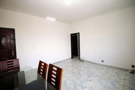Apartamento para alugar com 81m², 2 quartos e 1 vagaSala