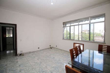 Apartamento para alugar com 81m², 2 quartos e 1 vagaSala