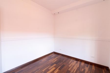 Casa à venda com 200m², 3 quartos e 2 vagas Casa à venda com 200m², 3 quartos e 2 vagasQuarto 2 - Suíte