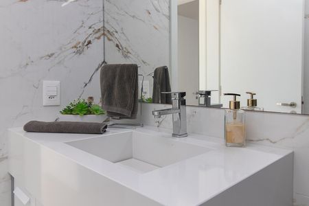 Casa de condomínio à venda com 309m², 3 quartos e 4 vagasBanheiro Social