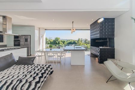 Casa de condomínio à venda com 309m², 3 quartos e 4 vagasSala