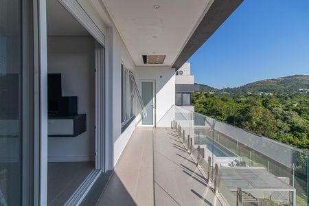 Casa de condomínio à venda com 309m², 3 quartos e 4 vagasVaranda do Quarto 3