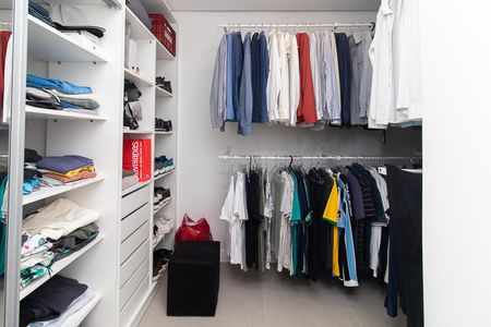 Casa de condomínio à venda com 309m², 3 quartos e 4 vagasQuarto 3 - Suíte