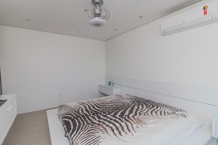 Casa de condomínio à venda com 309m², 3 quartos e 4 vagasQuarto 2 - Suíte