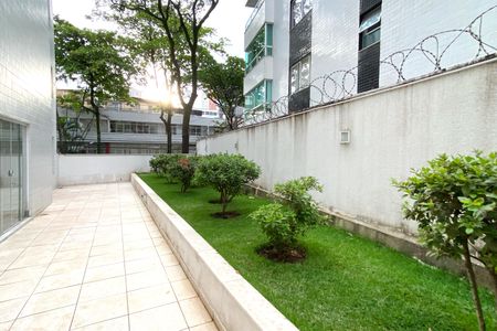 Apartamento à venda com 70m², 2 quartos e 2 vagas Apartamento à venda com 70m², 2 quartos e 2 vagasÁrea comum - Jardim